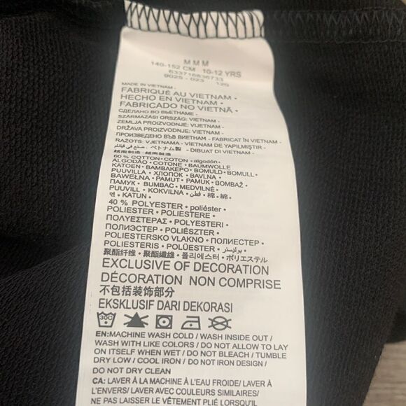 Converse girls shorts perfect for summer - Picture 3 of 3